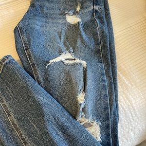 Old navy distressed rockstar jean